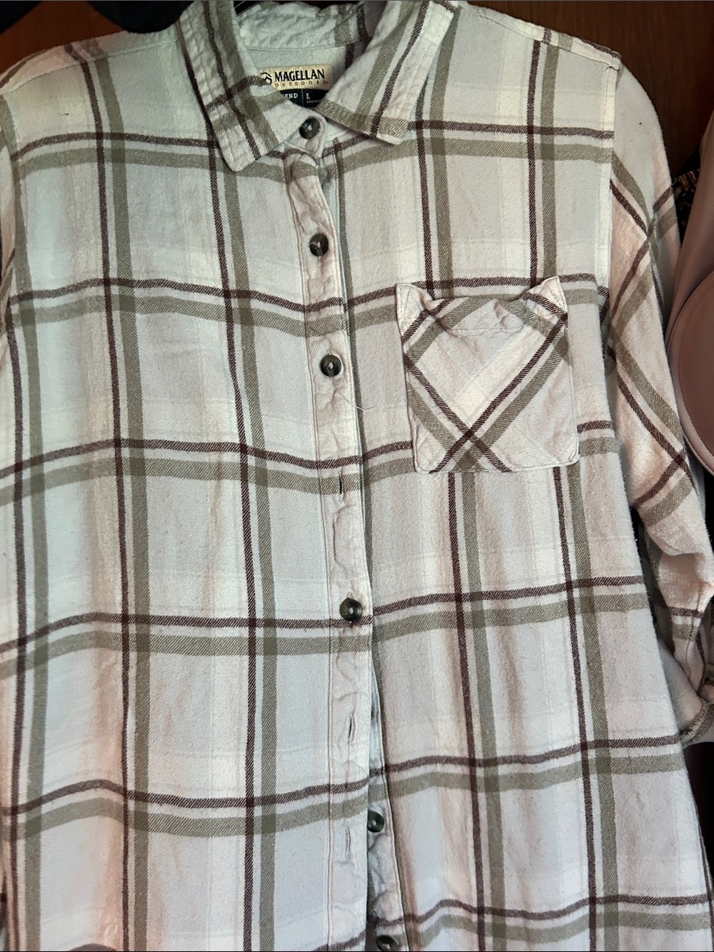 Magellan Outdoors Cream Button-Down Plaid Shirt with Brown Stripes